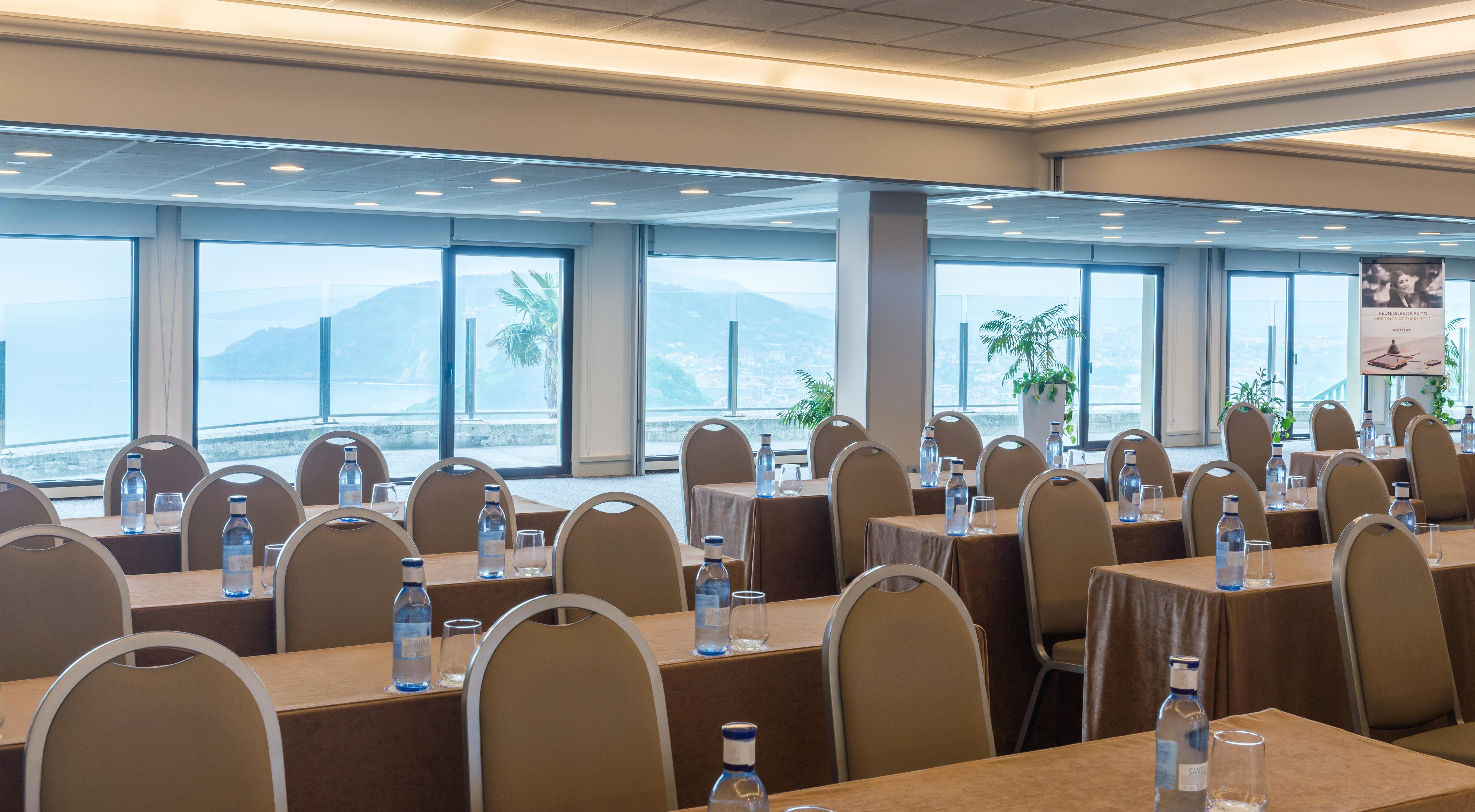 Mercure Monte Igueldo Сан Себастиан Екстериор снимка