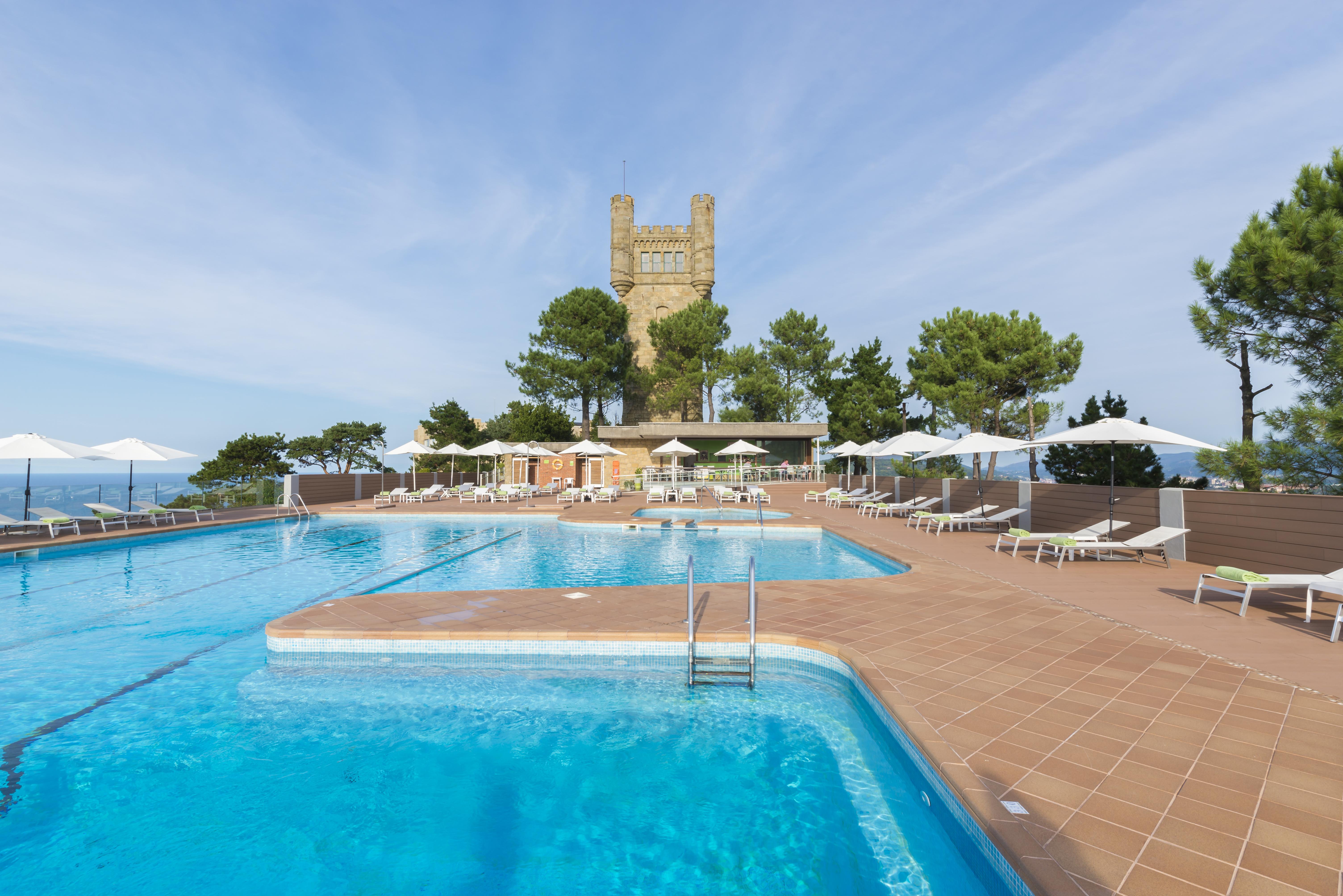 Mercure Monte Igueldo Сан Себастиан Екстериор снимка