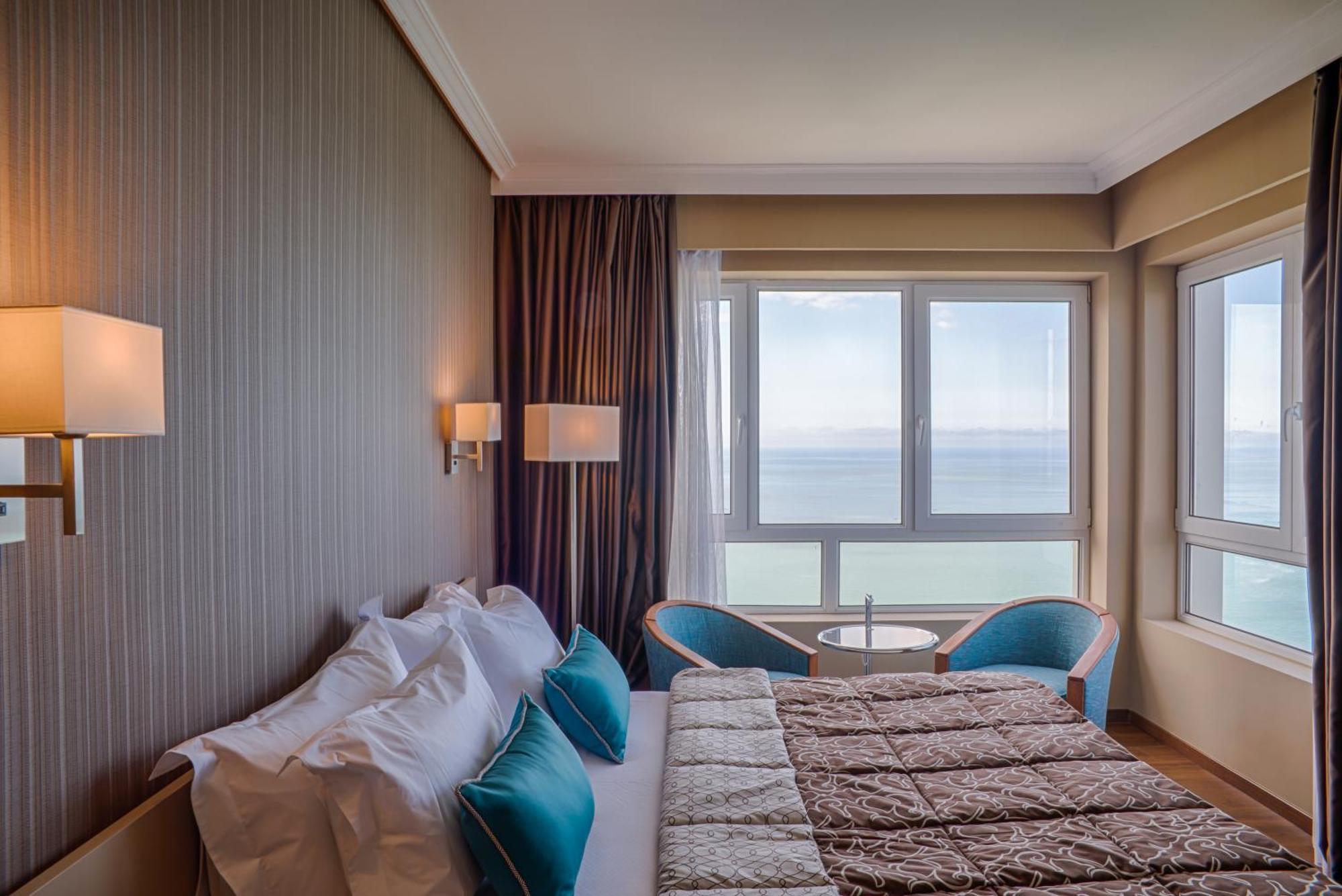 Mercure Monte Igueldo Сан Себастиан Екстериор снимка