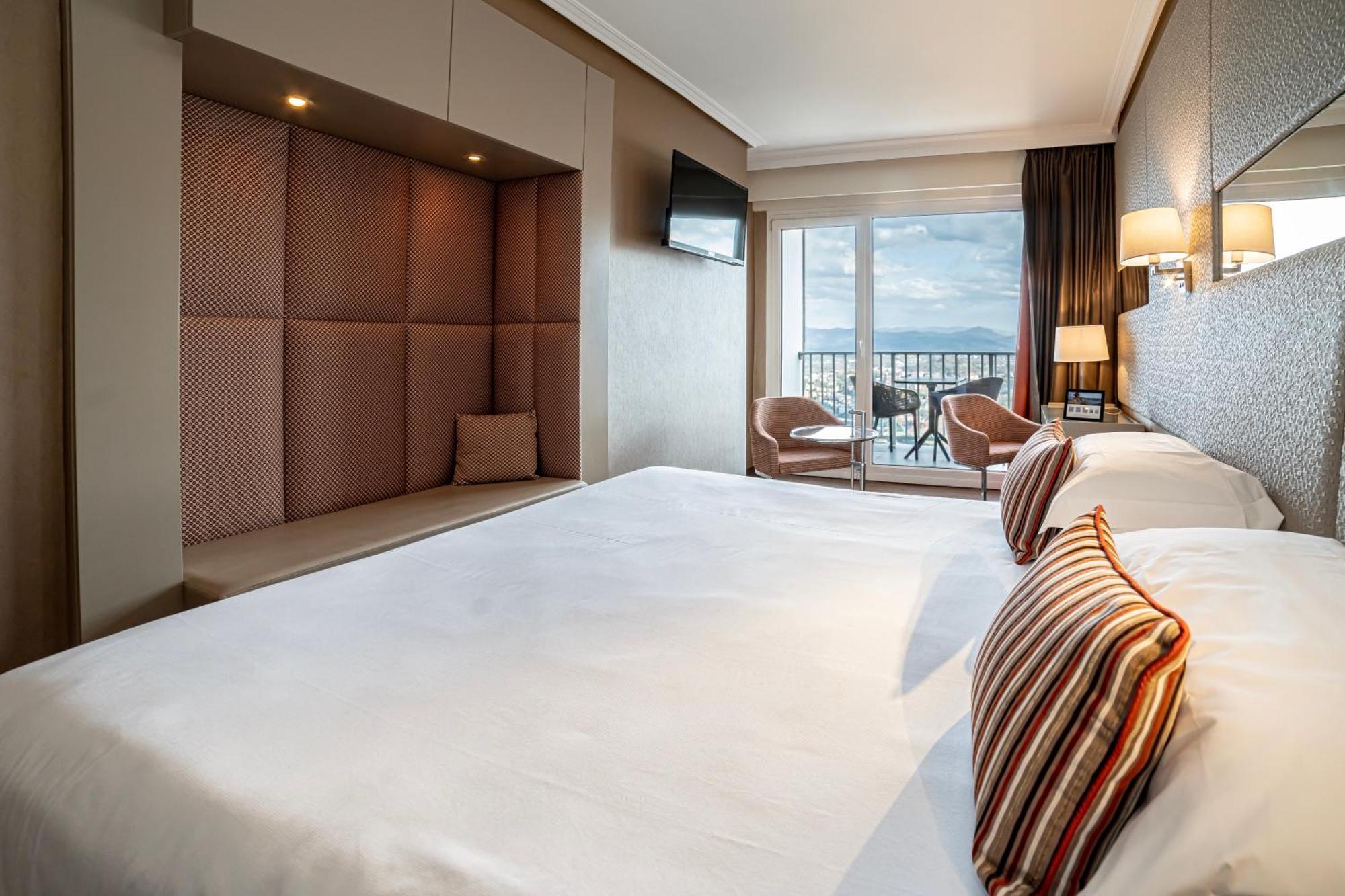 Mercure Monte Igueldo Сан Себастиан Екстериор снимка