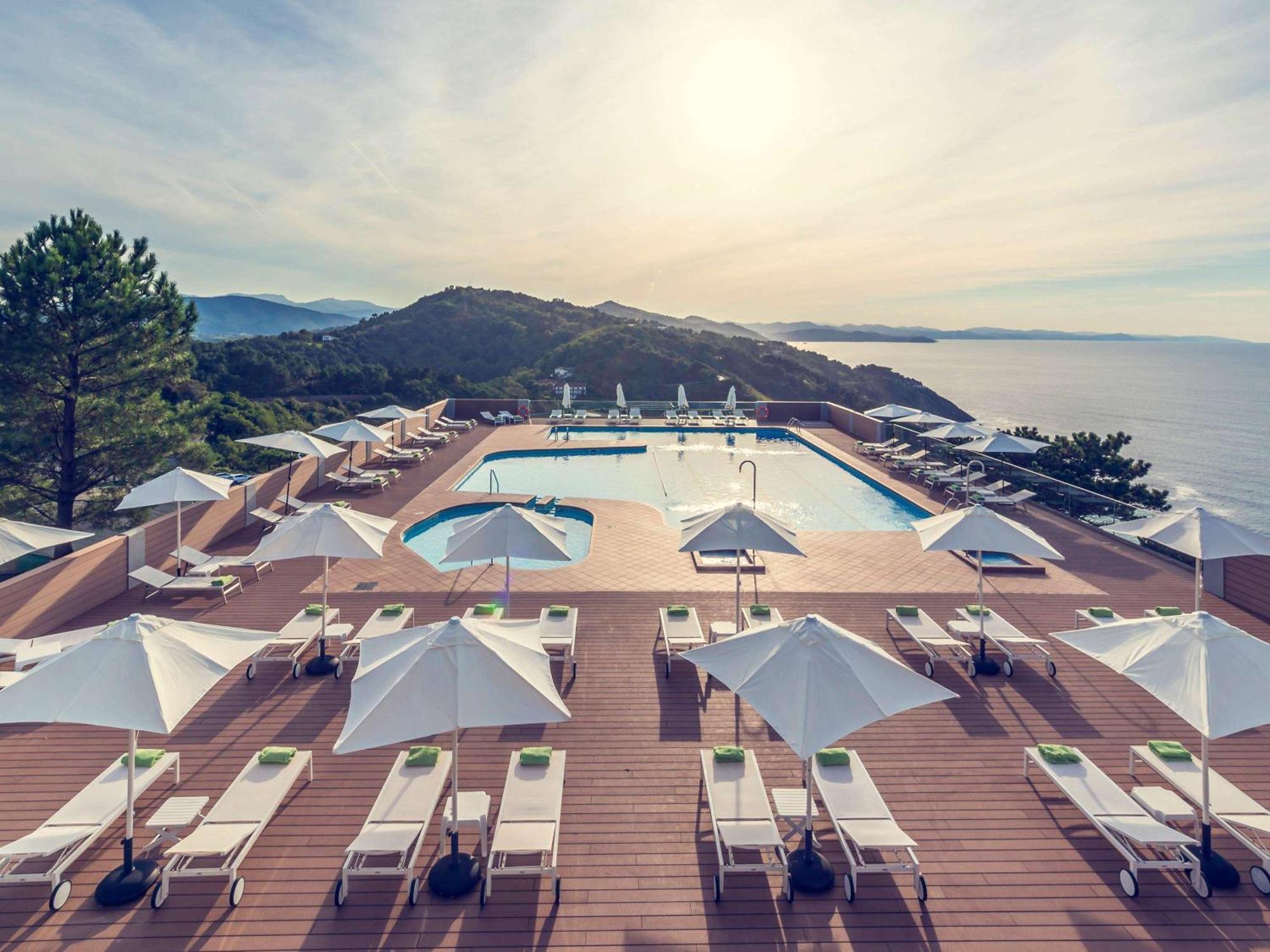 Mercure Monte Igueldo Сан Себастиан Екстериор снимка