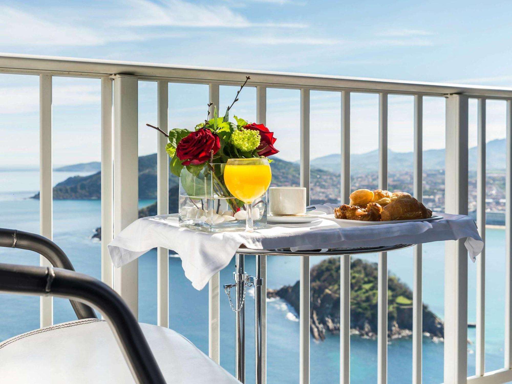 Mercure Monte Igueldo Сан Себастиан Екстериор снимка