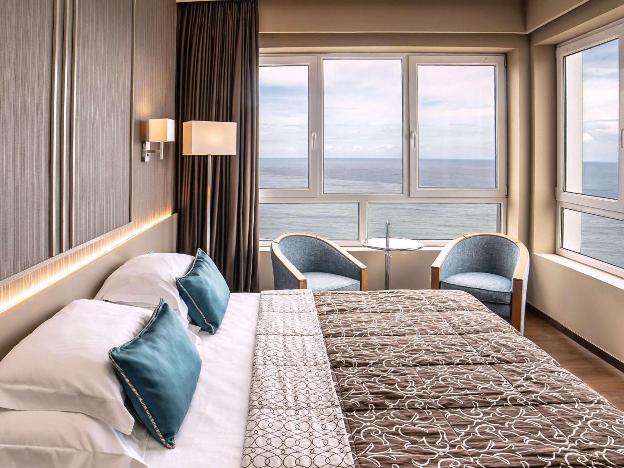 Mercure Monte Igueldo Сан Себастиан Екстериор снимка