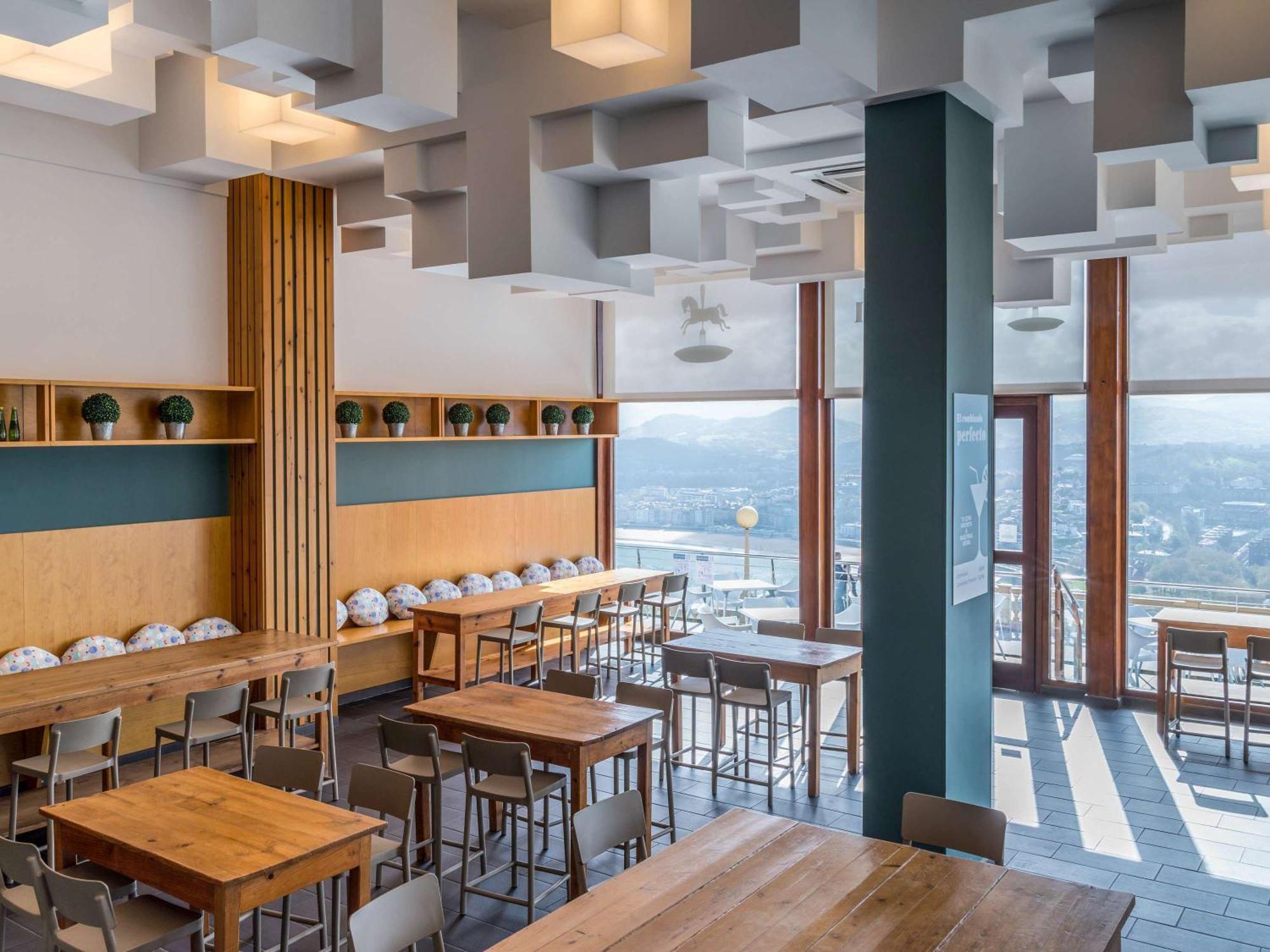 Mercure Monte Igueldo Сан Себастиан Екстериор снимка