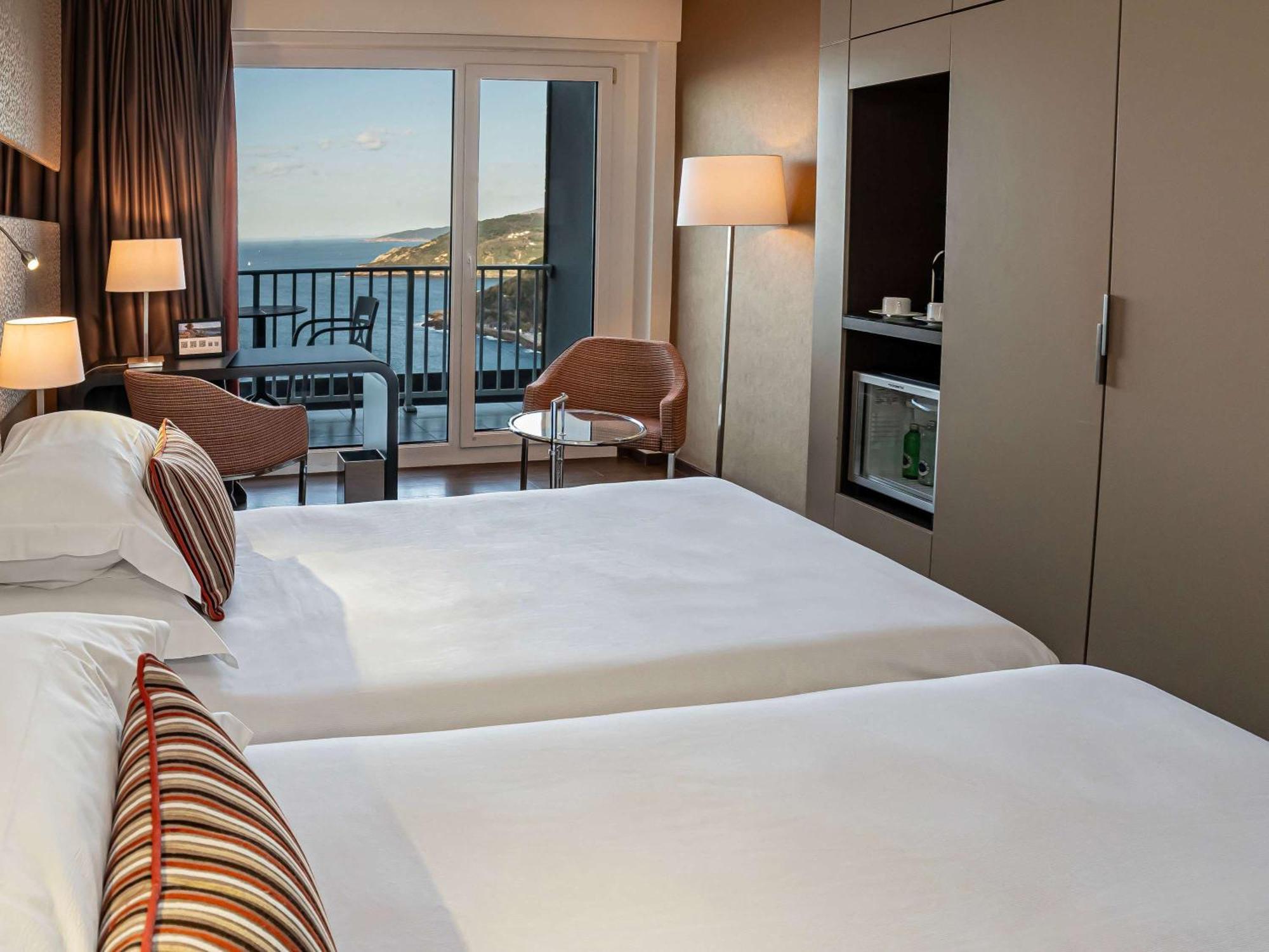 Mercure Monte Igueldo Сан Себастиан Екстериор снимка