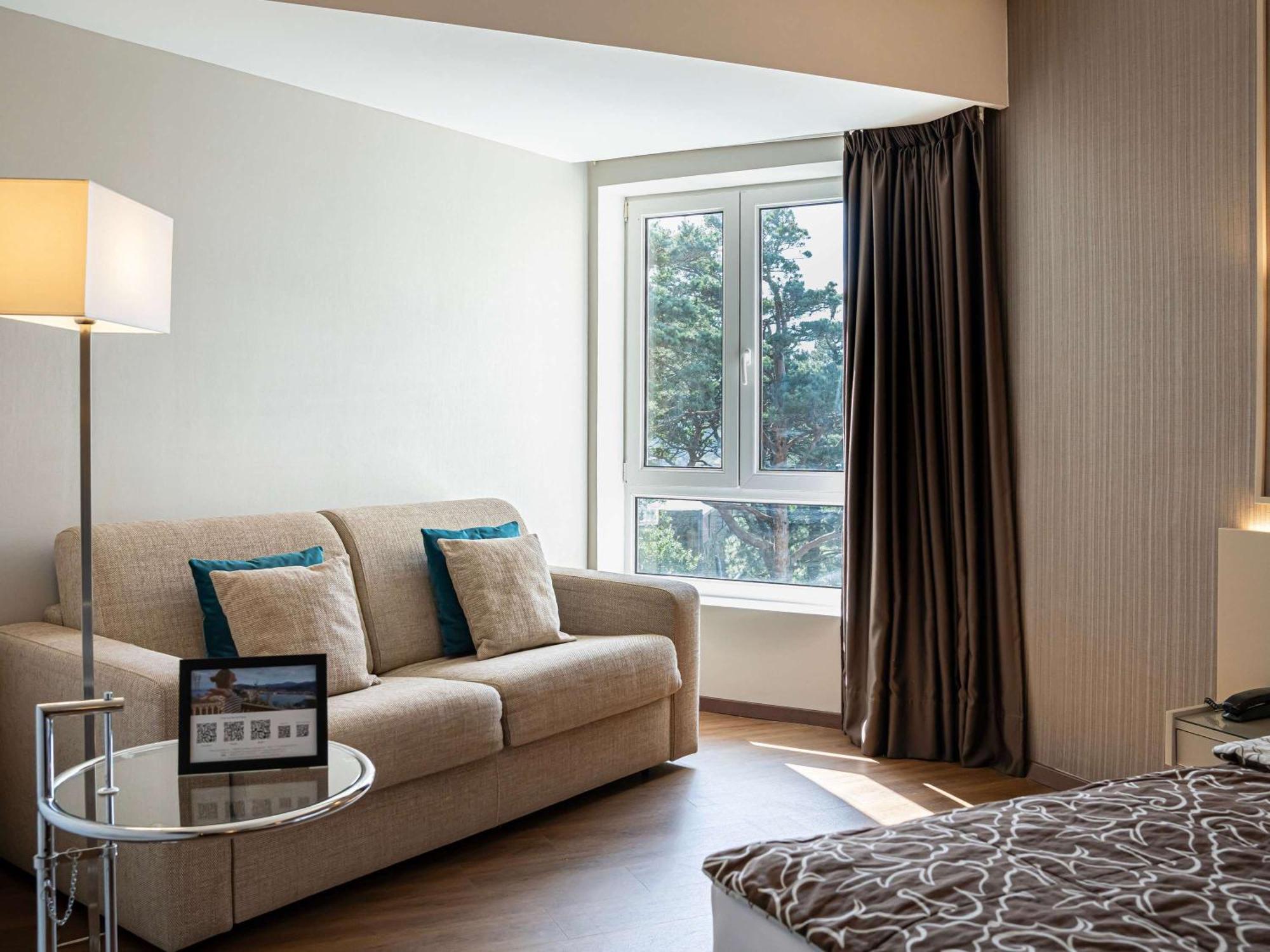 Mercure Monte Igueldo Сан Себастиан Екстериор снимка